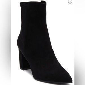 NWOT Stuart Weitzman Lonnie Boots